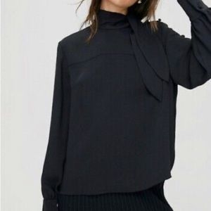Brand New w/tags Wilfred trapeze blouse